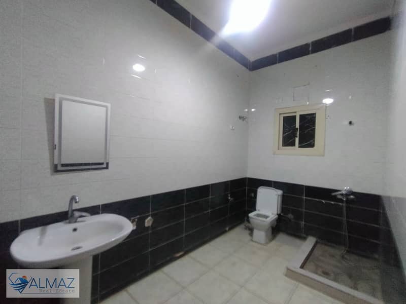 18 WhatsApp Image 2025-11-08 at 12.11. 00 PM (1). jpeg