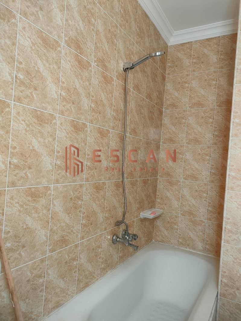 15 U187176 (10). jpg