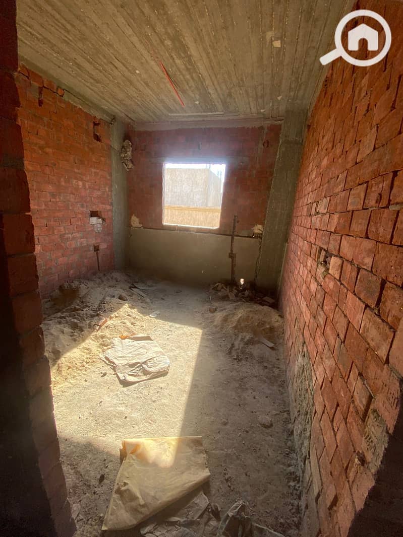 8 WhatsApp Image 2025-10-26 at 4.56. 51 PM (2). jpeg