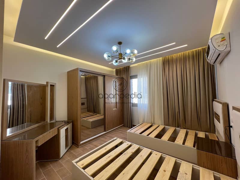 5 WhatsApp Image 2025-09-24 at 12.08. 40 PM (1). jpeg