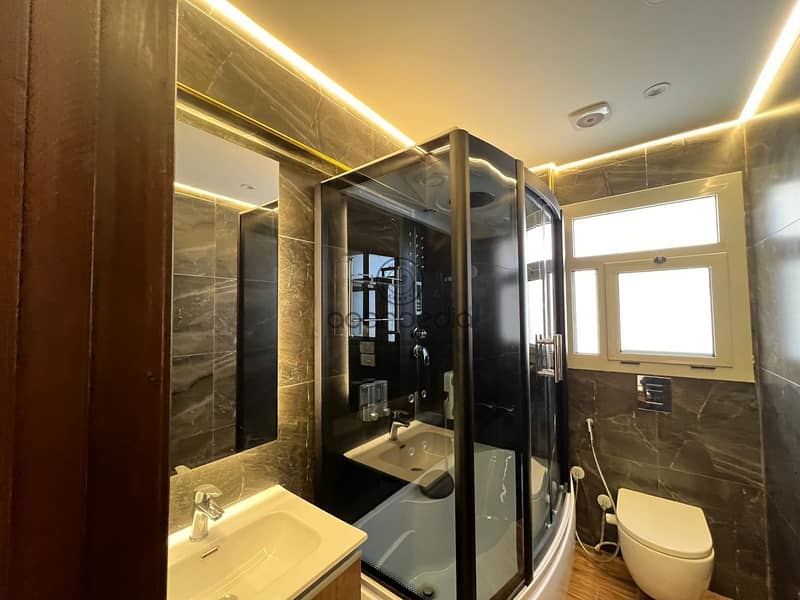 7 WhatsApp Image 2025-09-24 at 12.08. 45 PM (1). jpeg