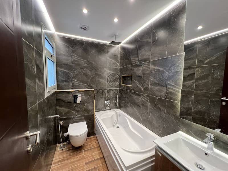 8 WhatsApp Image 2025-09-24 at 12.08. 45 PM. jpeg