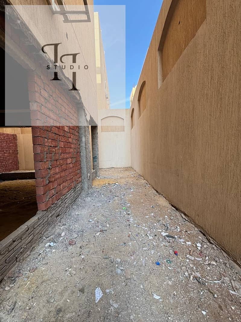 10 WhatsApp Image 2025-11-08 at 12.31. 50 PM (1). jpeg