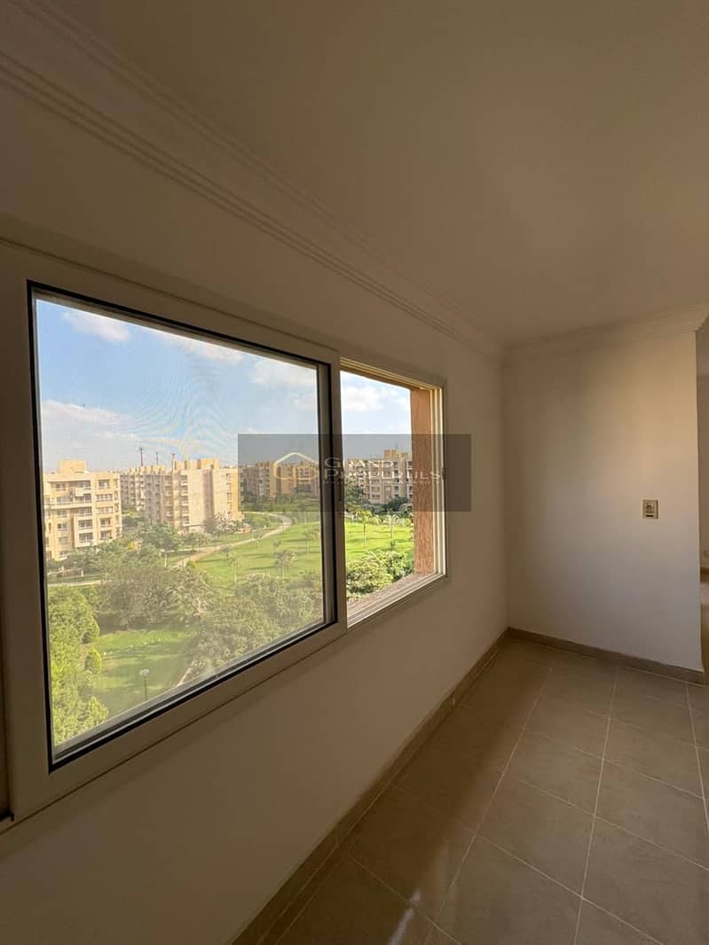 10 9490689d-a527-482e-adb6-377df080e525. jpg