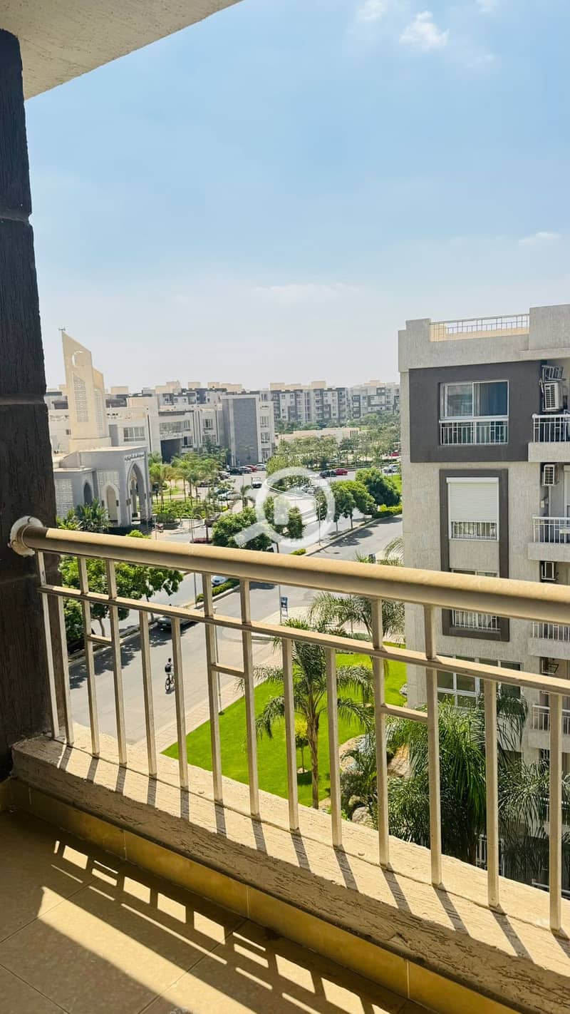 4 WhatsApp Image 2025-11-08 at 06.04. 26 (6). jpeg