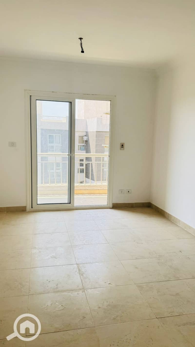 7 WhatsApp Image 2025-11-08 at 06.04. 26 (3). jpeg