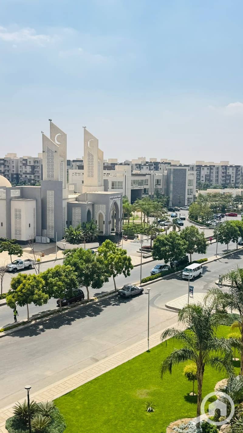 8 WhatsApp Image 2025-11-08 at 06.04. 26 (2). jpeg