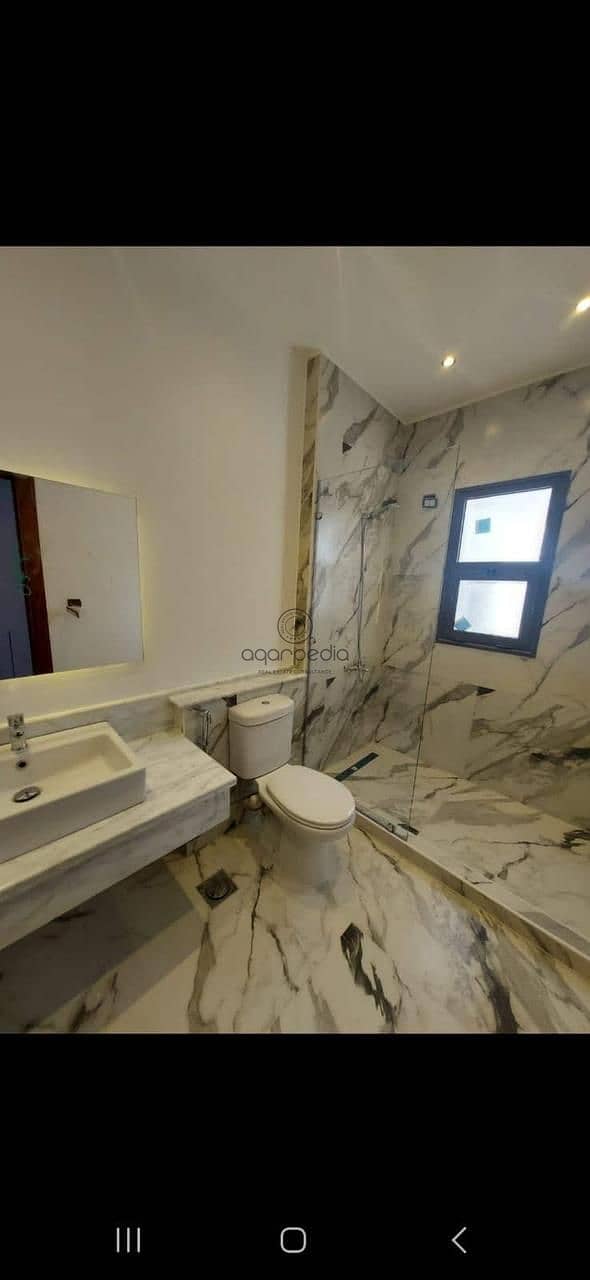 4 WhatsApp Image 2025-09-24 at 12.07. 21 PM (1). jpeg