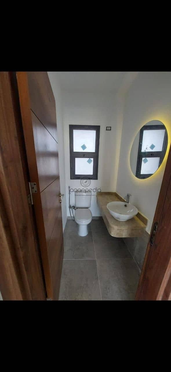 7 WhatsApp Image 2025-09-24 at 12.07. 21 PM. jpeg