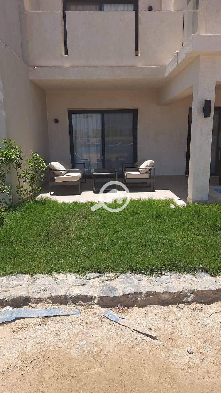 8 WhatsApp Image 2025-11-03 at 19.10. 53 (1). jpeg