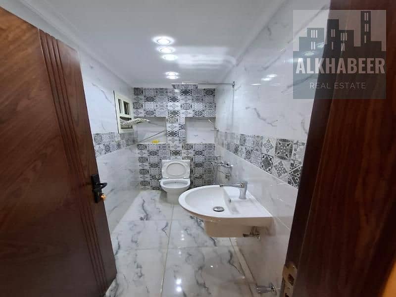 6 512fd4ec-4f05-4b0d-8934-dee864251b8d. jfif. jpg