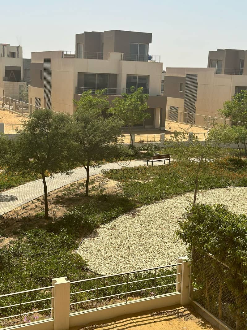 8 WhatsApp Image 2025-09-24 at 2.40. 20 PM (2). jpeg