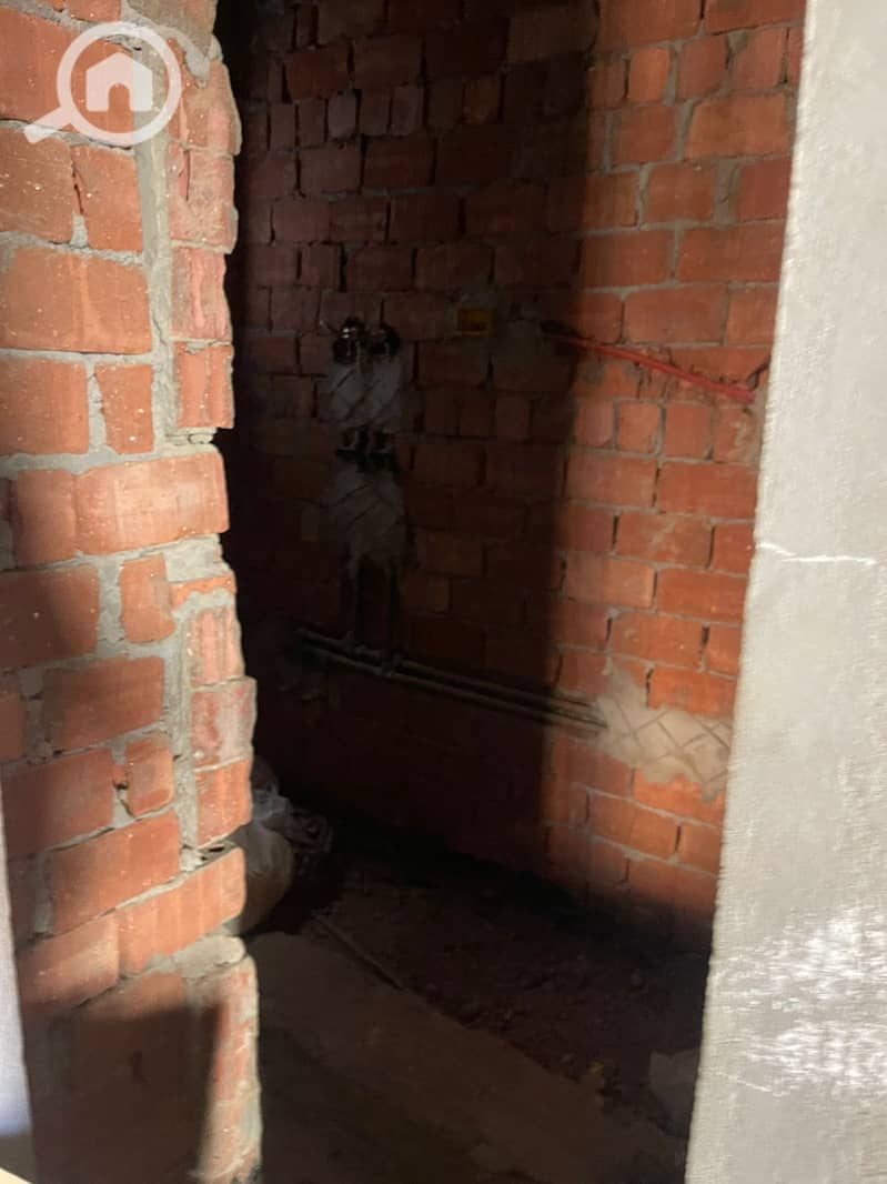 18 f81ec37e-9696-4e8d-bf38-9652ffdd55fd. jpg