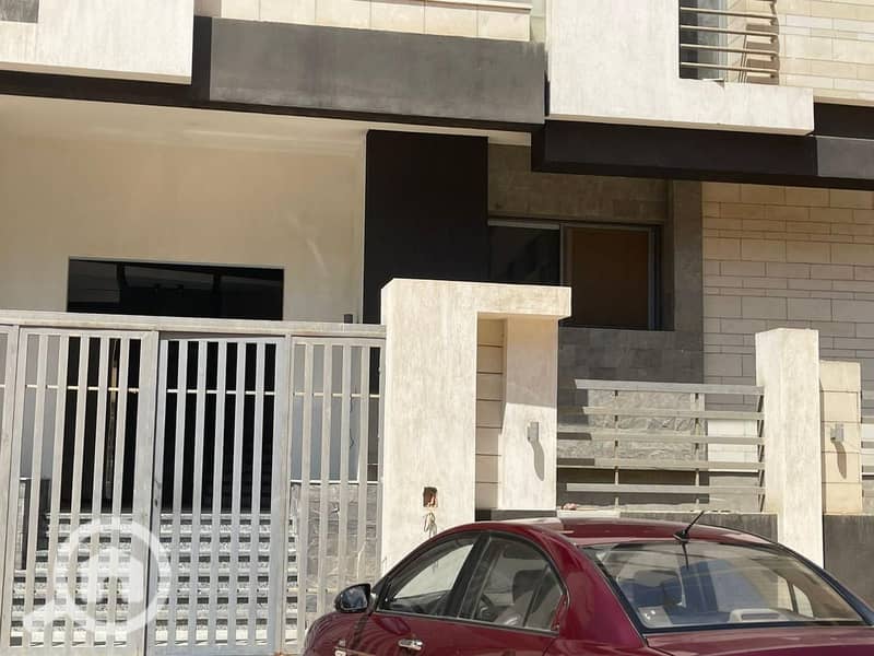 19 f5454043-b301-491a-8781-9630b7daf95a. jpg