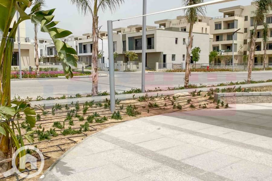 2 WhatsApp Image 2025-11-02 at 10.35. 03 PM (2). jpg