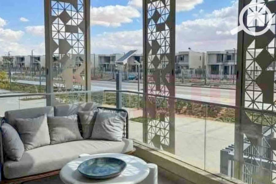 5 WhatsApp Image 2025-11-02 at 10.35. 04 PM (1). jpg