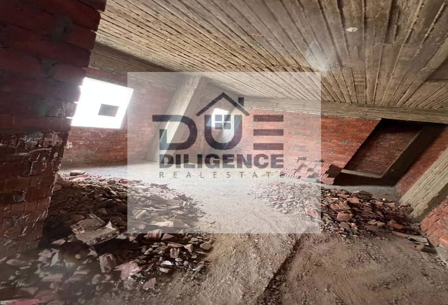 10 7813c19b-7d2a-465f-89a8-af0bfbe4c16a. jpeg