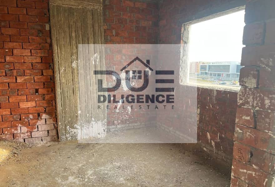 12 deb80025-1324-4fd2-a34c-24840d91455e. jpeg