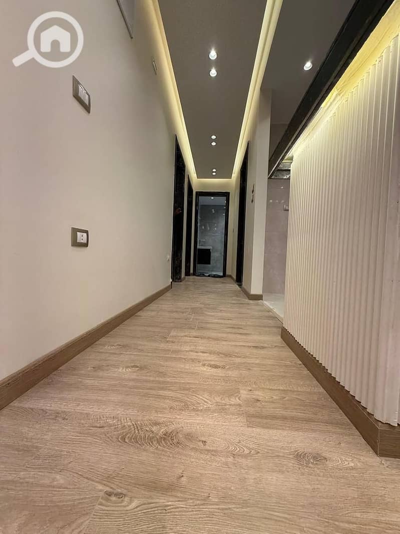 6 acf4ef07-4721-4b41-ae28-d55c7777e56e. jpg