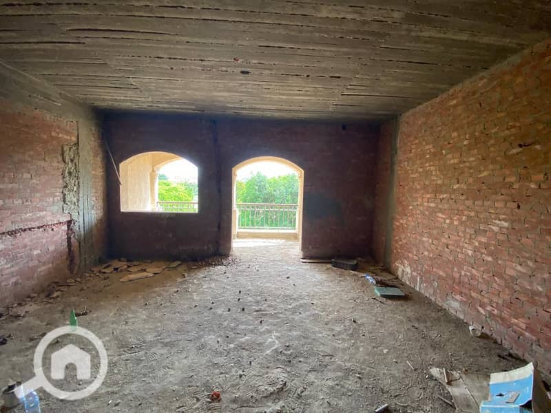 10 1f5c7506-3575-4882-b43f-be08faaae7f1. jpg