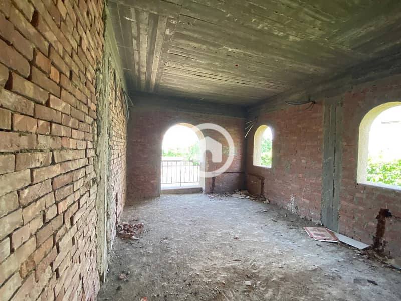 11 4e5a315b-e2a4-4b9f-b805-e3bcb91e2f70. jpg