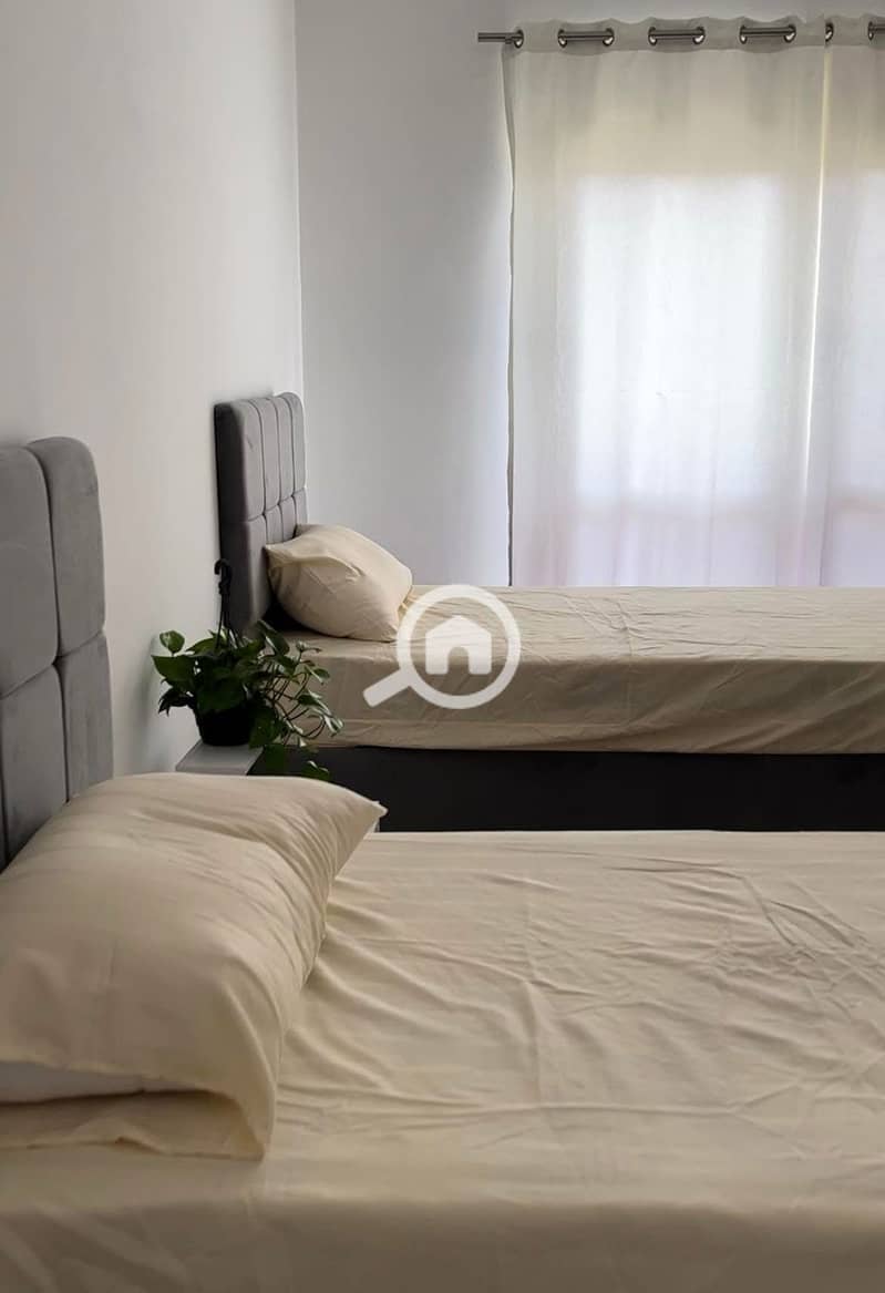 6 142692e7-6866-4634-b078-21a10f152597. jpeg