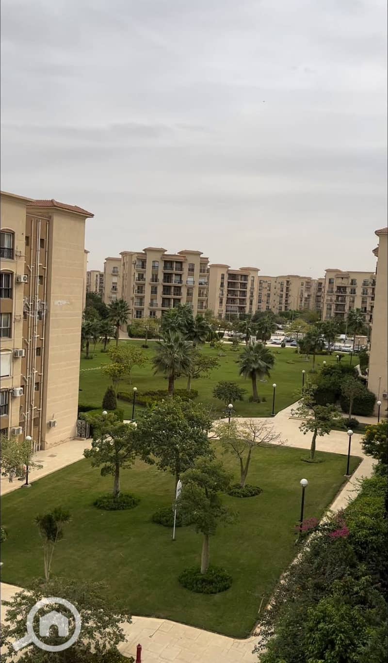 9 eacaaa5b-5c16-43e7-806f-daf2242613f0. jpeg