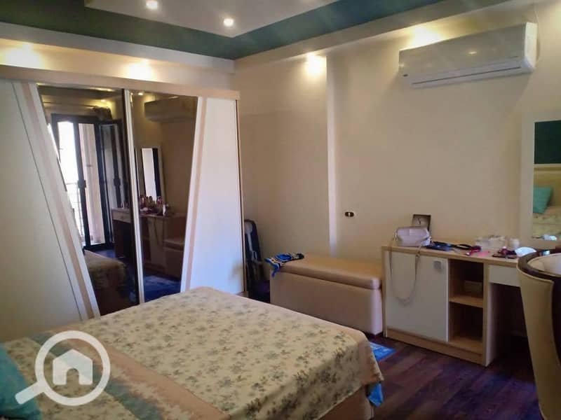 8 c1e11fdd-3ddb-4887-8ffa-135276bce46b. jpg