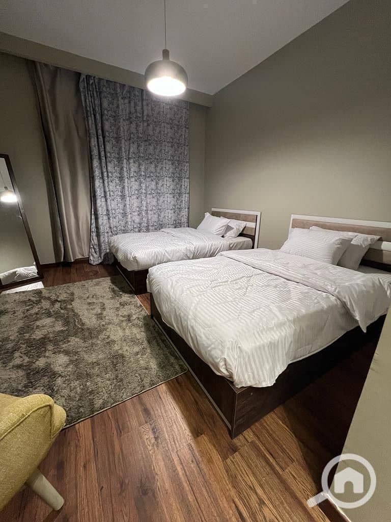 7 dd60bb2e-64ba-4cd5-a981-4551f7c262ef. jpeg