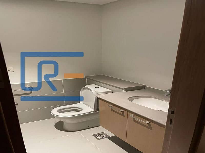 5 WhatsApp Image 2025-11-03 at 1.30. 55 PM (2). jpeg