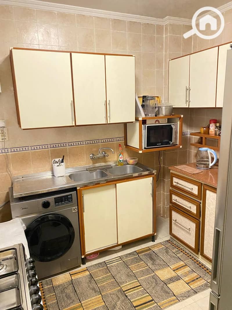 10 d113b675-f8e7-4e95-ae53-5857d3791f93. jpeg