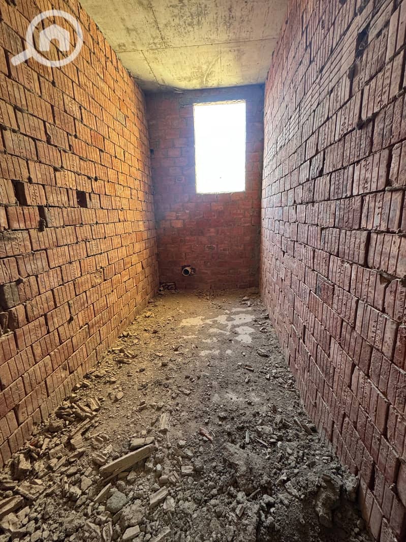 4 WhatsApp Image 2025-10-08 at 2.38. 42 PM. jpeg