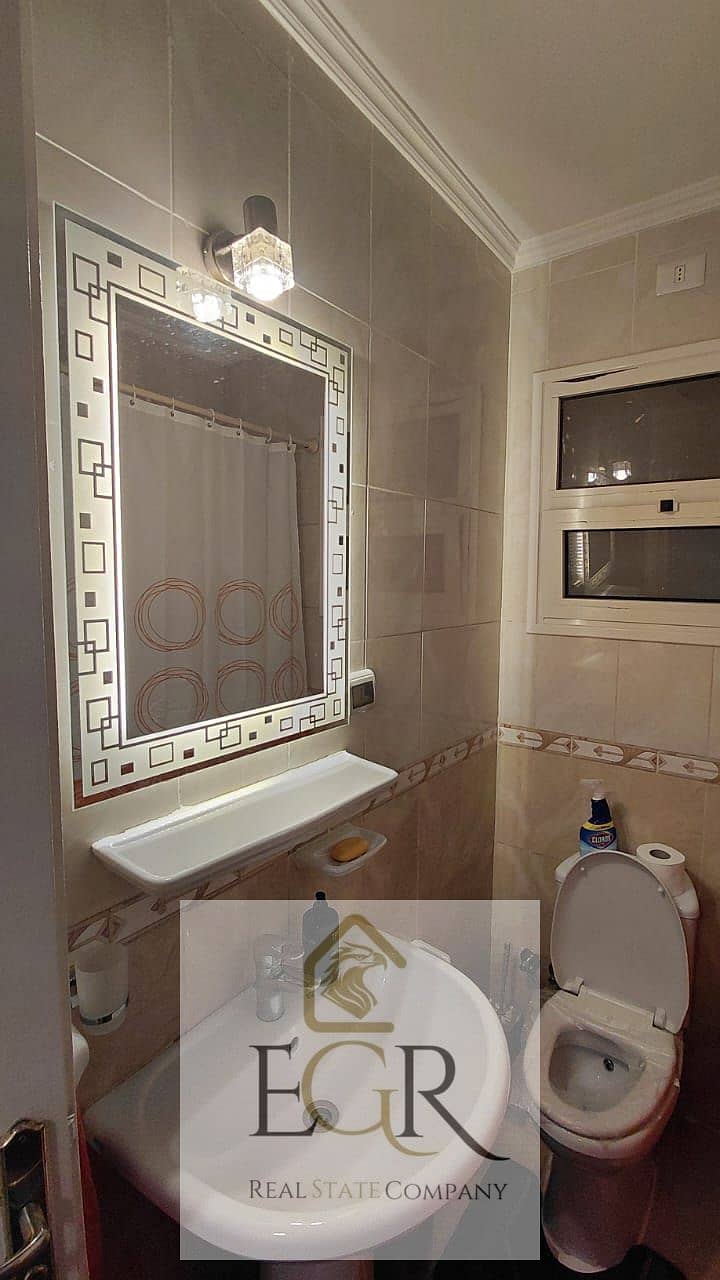 2 35fc4723-3e41-4f53-a220-87d888732d21. jpeg