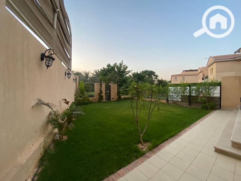 8 2125d02c-a8a6-44ef-966a-4e71308d9ef5. jpeg