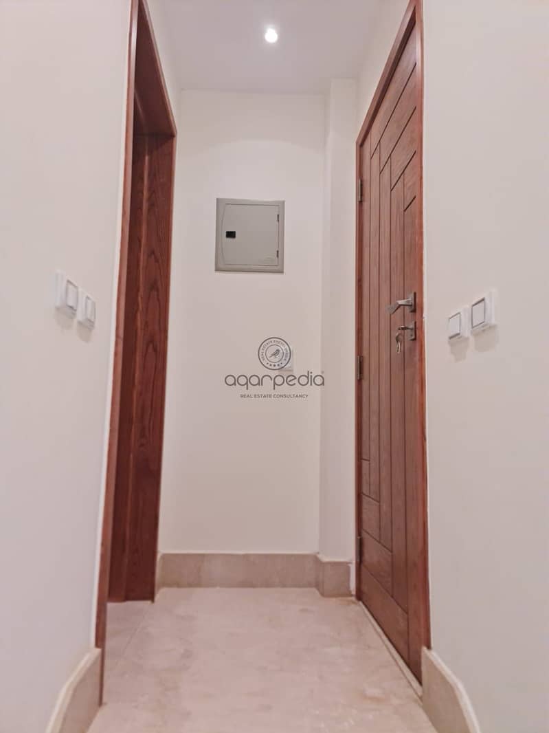 5 WhatsApp Image 2025-10-05 at 12.07. 22 PM (3). jpeg