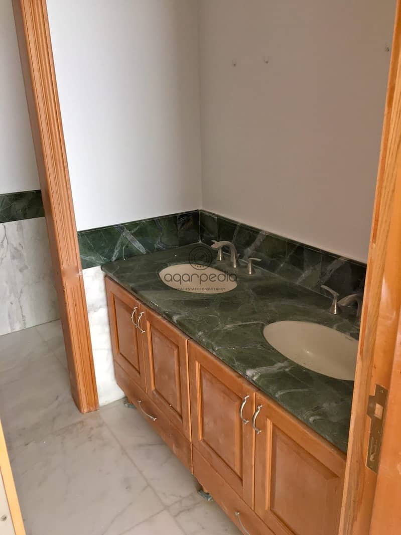 5 WhatsApp Image 2025-10-06 at 11.57. 24 AM. jpeg