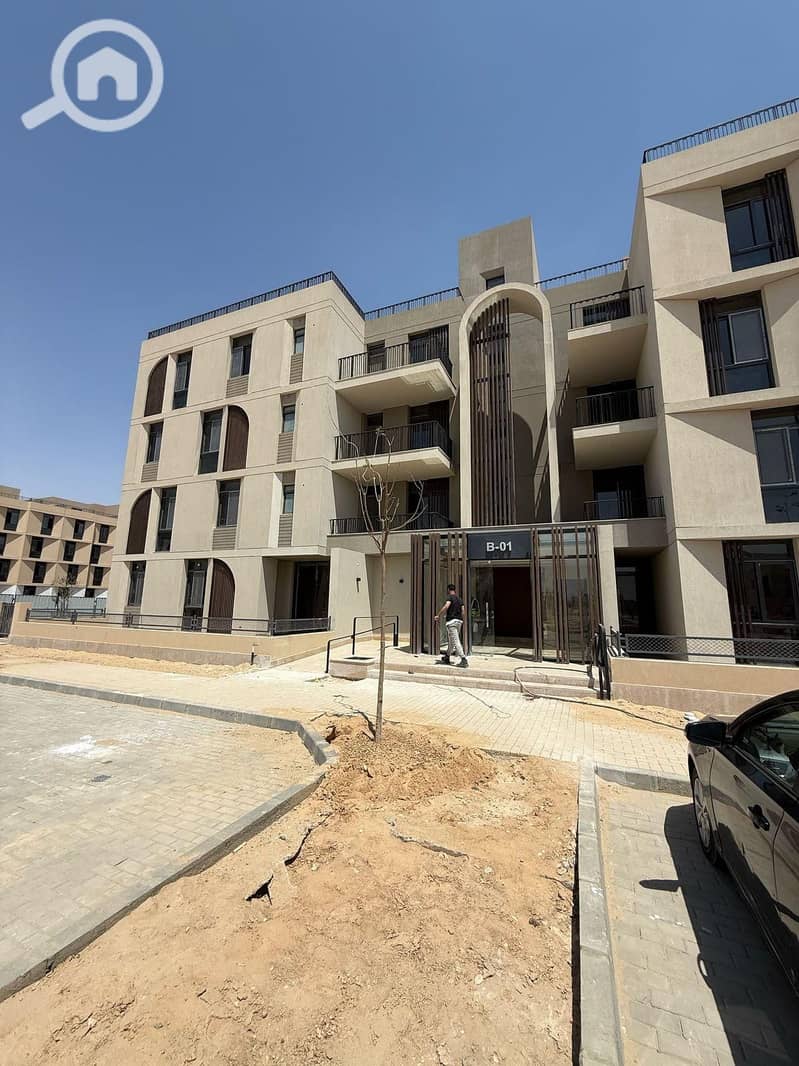 10 e3e41119-83d6-46ae-8db5-1de90996f8a1. JPG