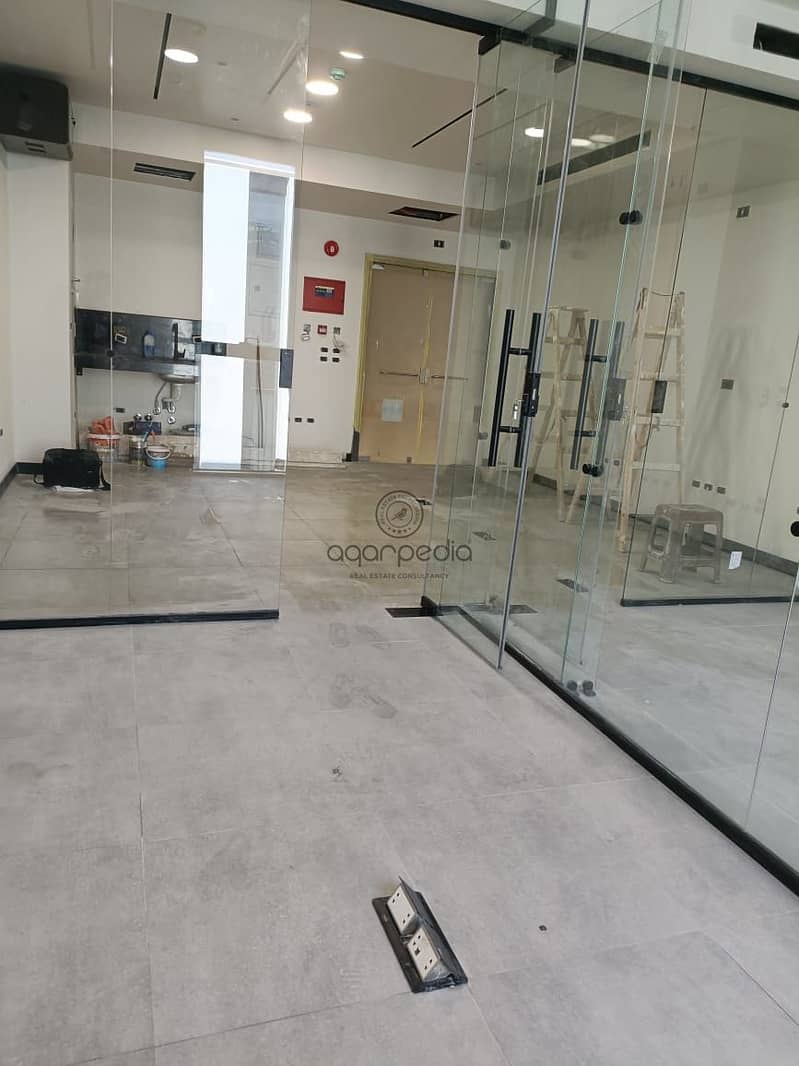 2 5d847320-632d-42e4-b0cc-c74e89c55904. jpeg