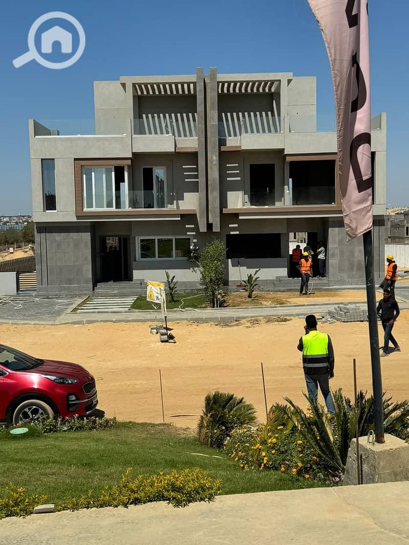 8 74c8dff0-5bc7-4315-9bfc-d6c67e3a5495. jpg