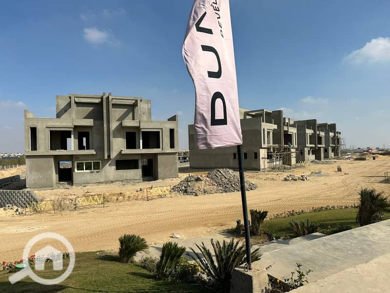 9 379fb691-37e6-4a26-9600-5049442d660f. jpg