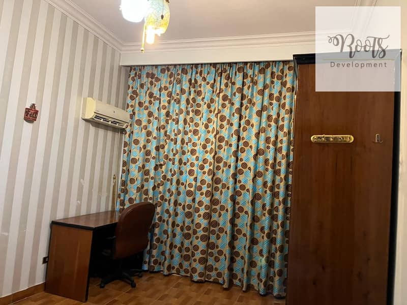 6 Bed Room (2). jpeg