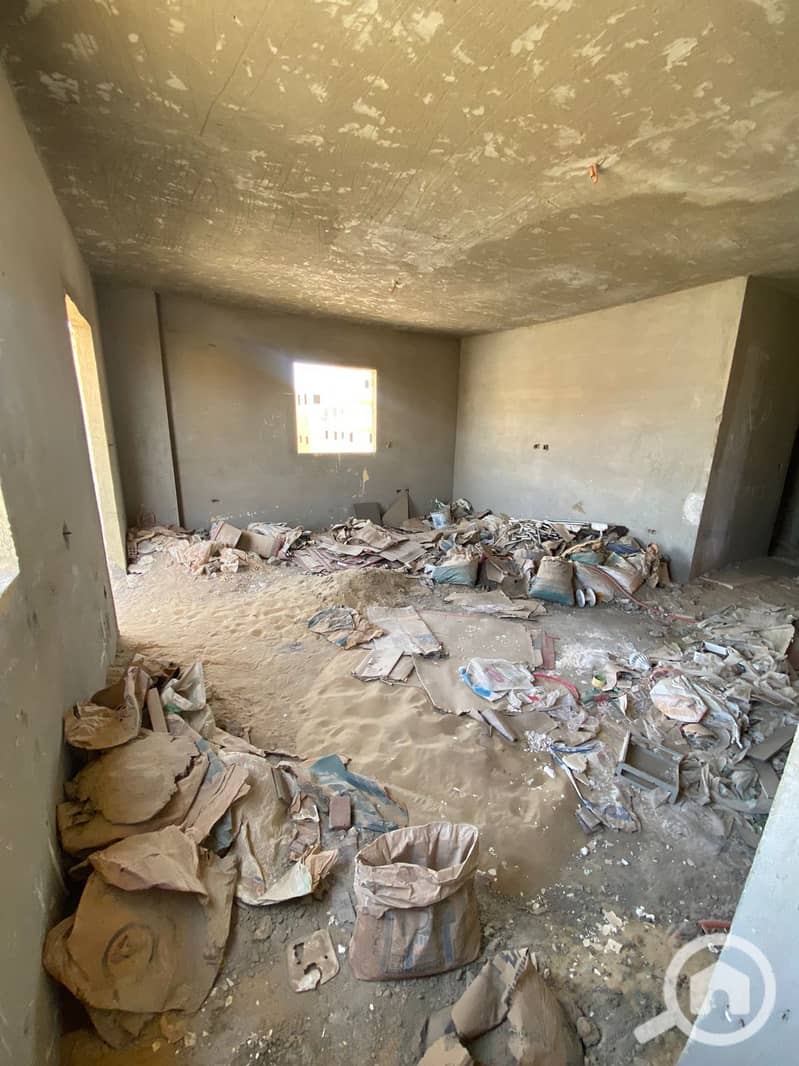 6 WhatsApp Image 2025-10-08 at 2.09. 37 PM. jpeg