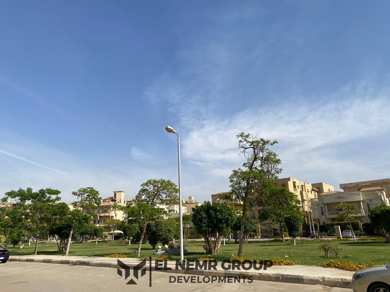 2 e74ca3cc-aaea-40f0-9396-e33b5cc429ce. jpg