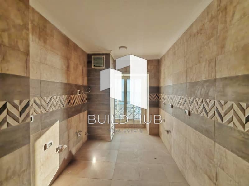 10 6ee5a910-80c7-4a62-aa00-c1d3751b00a0. jpeg