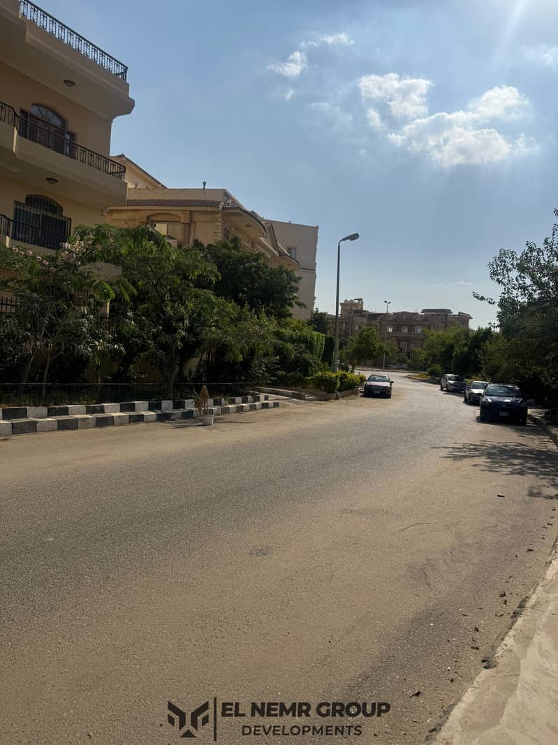 9 1377e837-852f-4d1d-a1db-12b3f75640c7. jpg