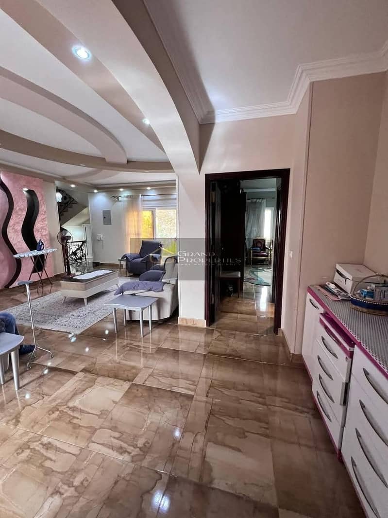 9 c592890d-9559-4952-9da2-0434cfe12797. jpg