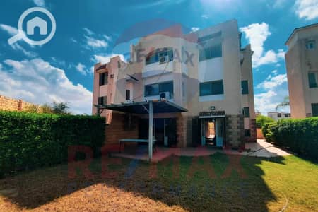 فیلا 5 غرف نوم للبيع في الساحل الشمالي، مطروح - WhatsApp Image 2025-10-15 at 3.40. 43 PM (2). JPG