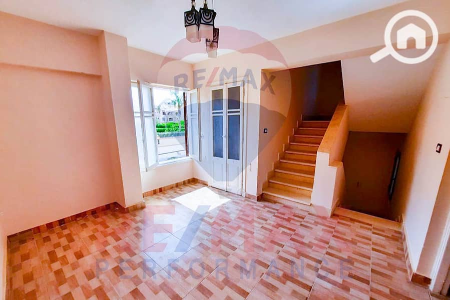 7 WhatsApp Image 2025-10-15 at 3.40. 38 PM (2). JPG