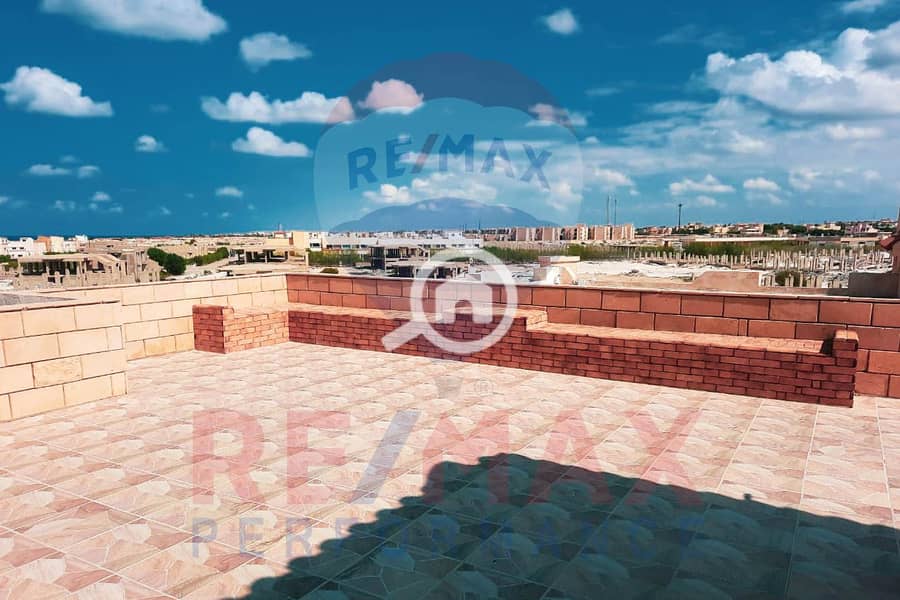 12 WhatsApp Image 2025-10-15 at 3.40. 31 PM (2). JPG