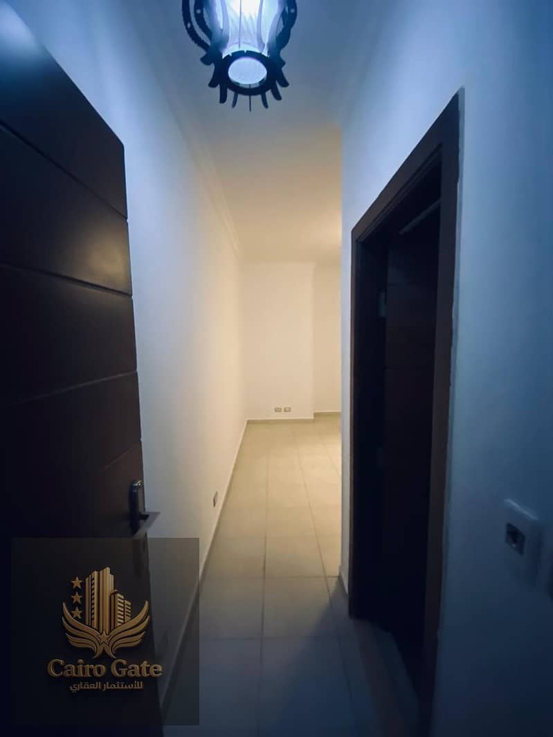 11 a5f28425-b37e-40d0-b875-8af8891ca0ef. jpg